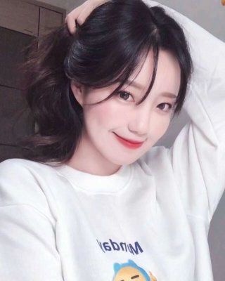 〔更153〕成为黑暗暴君的唯一幼崽[星际] 作者：凤箫声醉